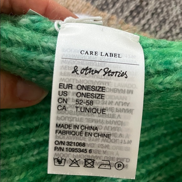 & Other Stories Bright Green Knit Beanie Wool Mix - Picture 6 of 6